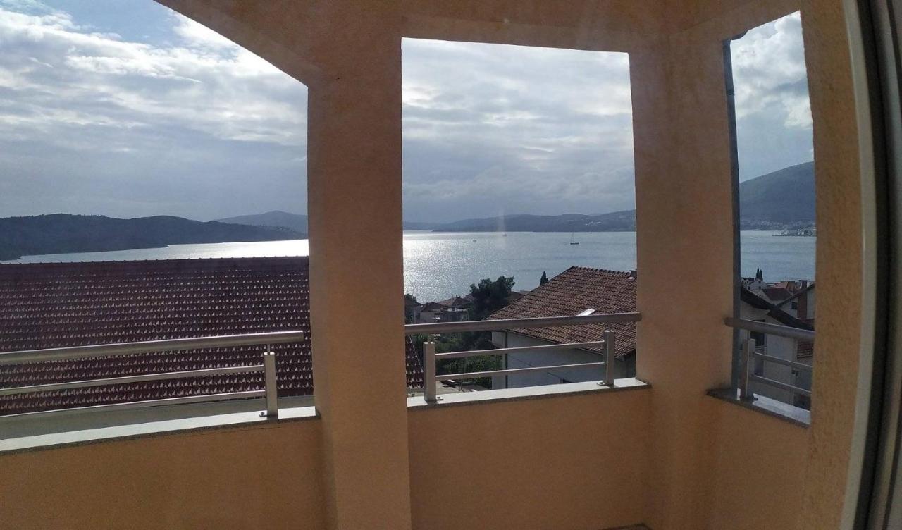 Villa Stella Trogir Bagian luar foto